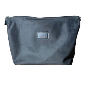 TUMI Black Nylon Zipper Pouch Cosmetics Toiletry Bag Travel